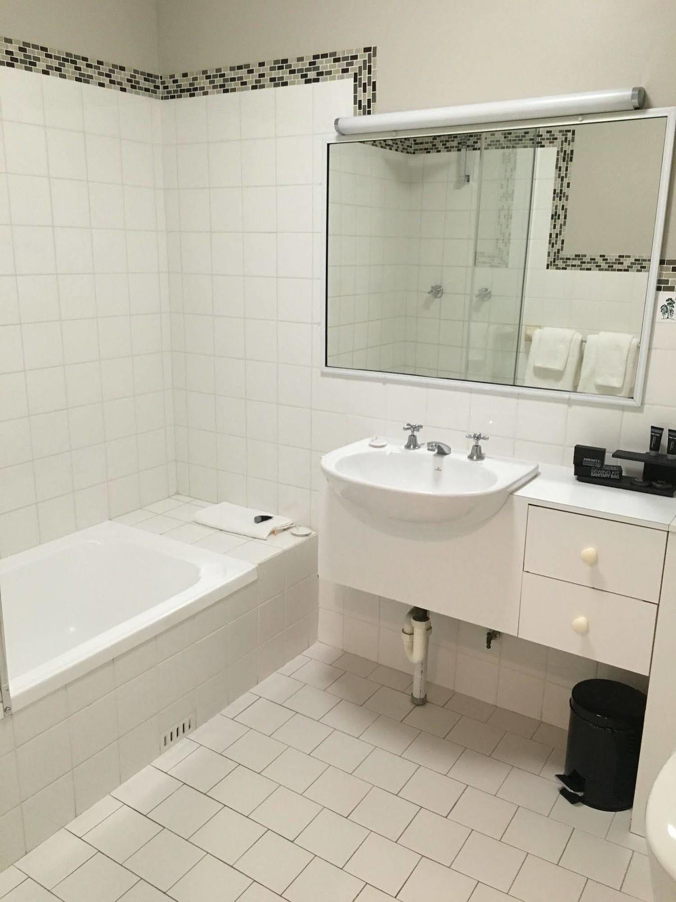 The Belmore Apartments Hotel Уолонгонг Екстериор снимка