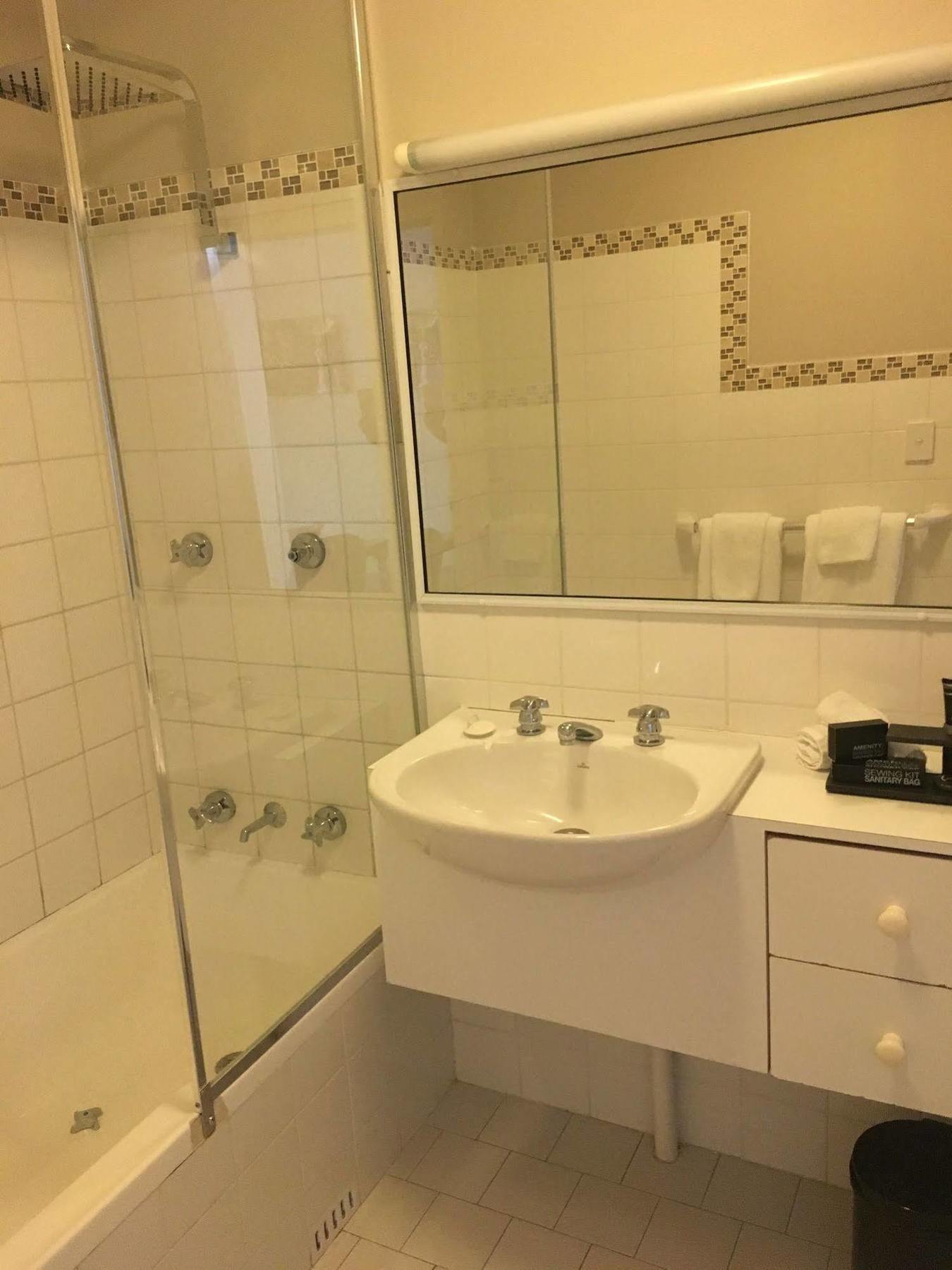 The Belmore Apartments Hotel Уолонгонг Екстериор снимка